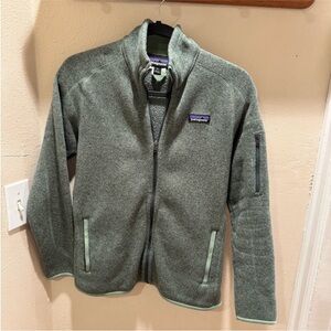 NWOT Patagonia Women’s full zip Better Sweater